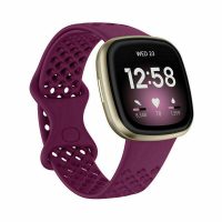 eses Perforált szilikon szalag Fitbit Versa 3 és 4, Sense 1 és 2 - L méret, lila