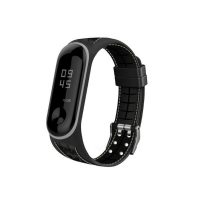 eses Szilikon szíj a Xiaomi Mi Band 5 és Xiaomi Mi Band 6 modellekhez - Fekete dombornyomott szürke varrással