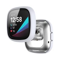 Védőburkolat Fitbit Versa 3 és Sense készülékekhez - Fehér