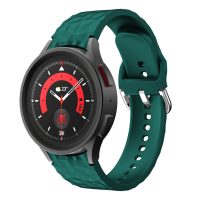 eses Szilikon szíj textúrázott Samsung Galaxy Watch 4, 5, 6 - Sötétzöld, 20 mm