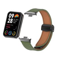 eses Bőrszíj mágneses zárral Xiaomi Redmi Watch 4 és Xiaomi Smart Band 8 Pro órához - Zöld