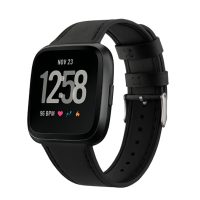eses Bőrszíj Fitbit Versa-hoz - Fekete