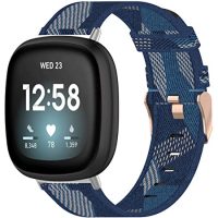 eses Szövött pánt Fitbit Versa 3 és 4, Sense 1 és 2 - Mintás, kék és fehér